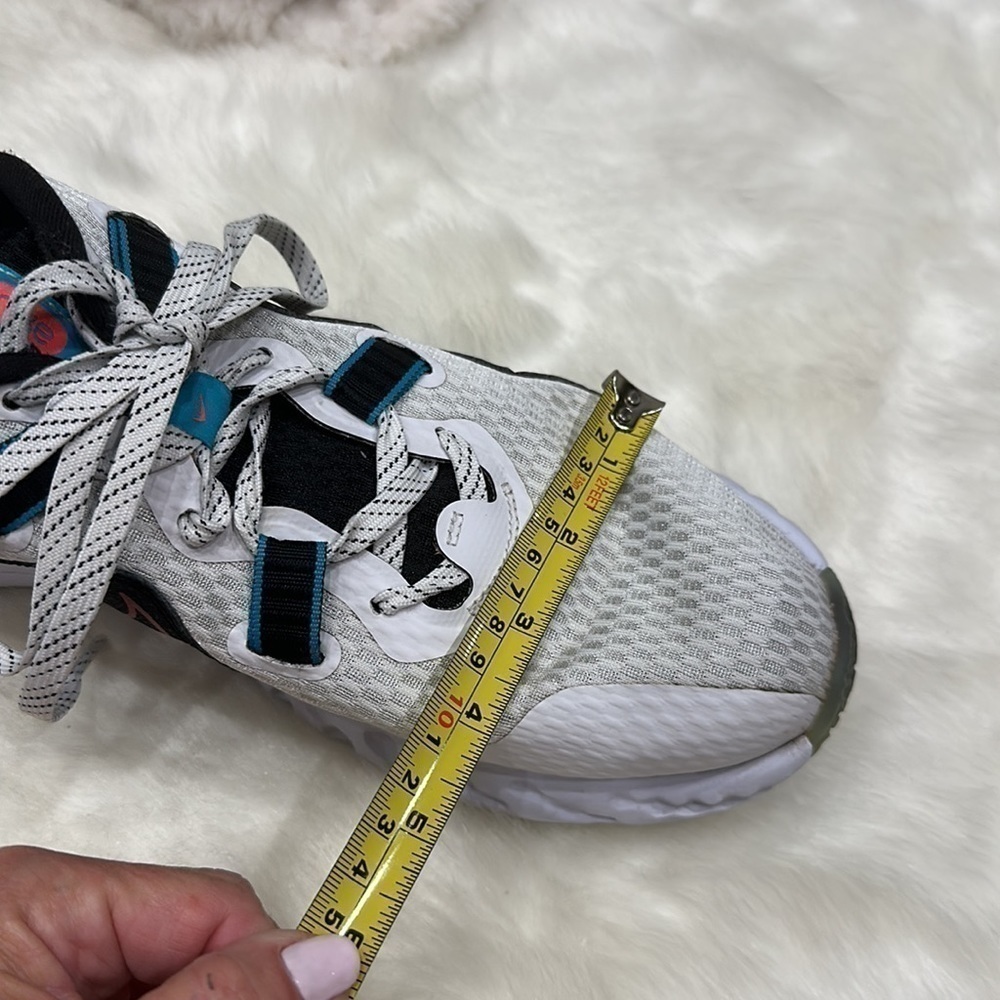 Nike renew white/black/blue/orange workout shoe size 11.5 - Picture 8 of 15